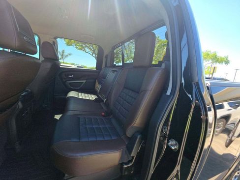 Used 2017 Nissan Titan Platinum Reserve image 15