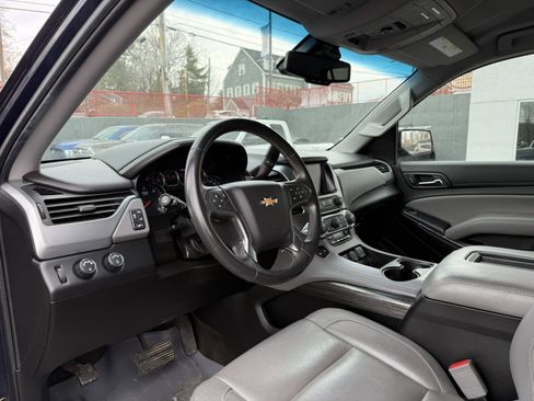 Used 2018 Chevrolet Tahoe LT image 19