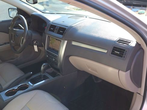 Used 2012 Ford Fusion Hybrid image 19