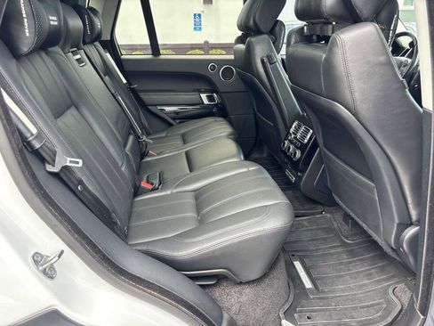 Used 2015 Land Rover Range Rover Supercharged image 15