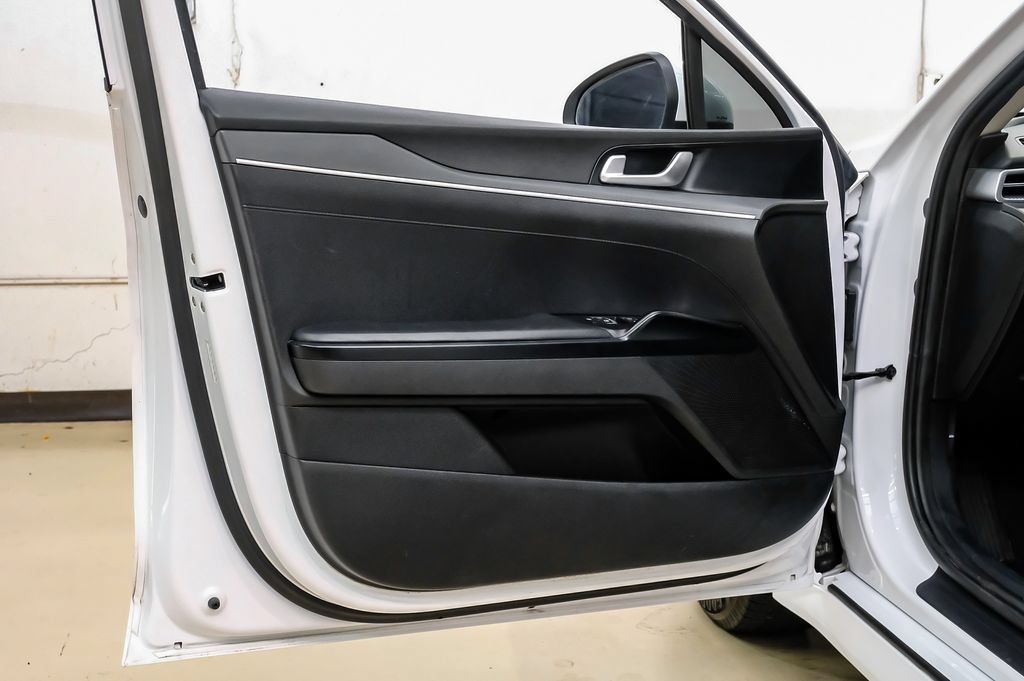 Used 2022 Kia K5 LX FWD image 49