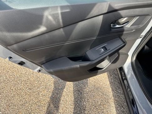 Used 2024 Honda Accord Sport image 15