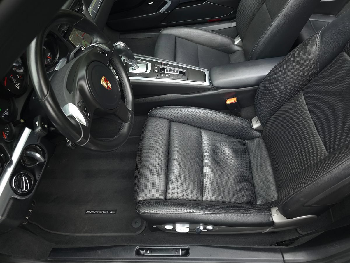 Used 2015 Porsche 911 Carrera RWD image 17