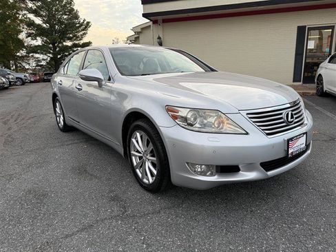 Used 2011 Lexus LS 460 AWD image 5