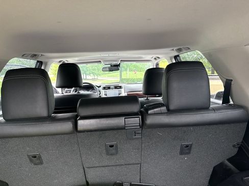Used 2022 Toyota 4Runner Limited AWD/4WD image 11