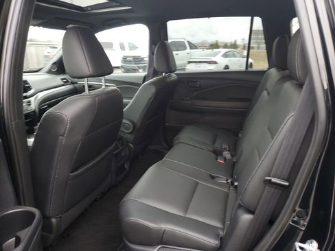 Used 2023 Honda Passport EX-L image 27