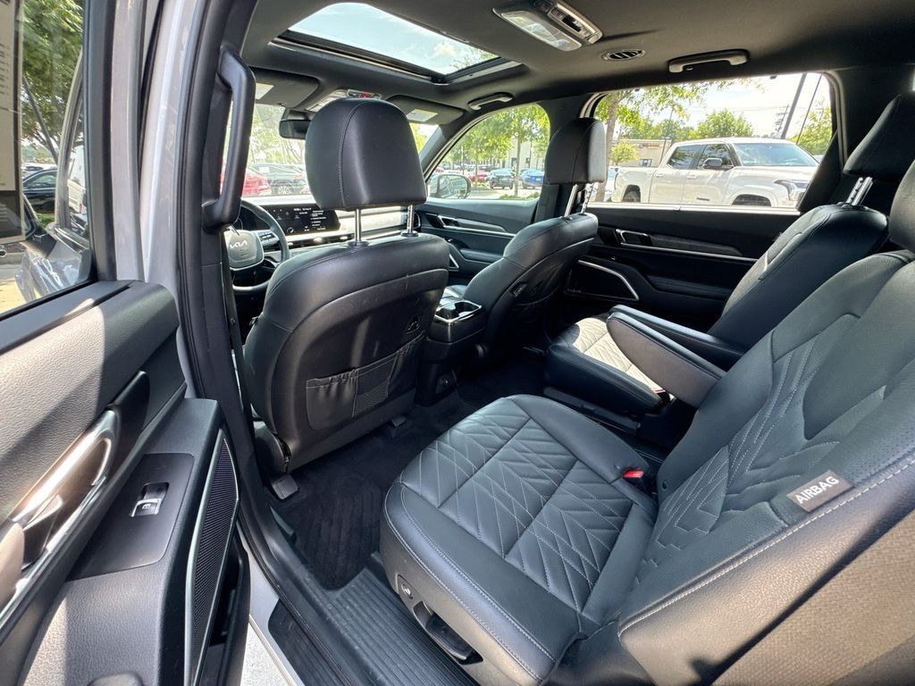 Used 2023 Kia Telluride EX X-Line AWD/4WD image 32