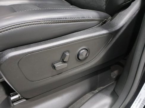 Used 2022 RAM 1500 Sport w/ Rebel Level 2 Equipment Group AWD/4WD image 10