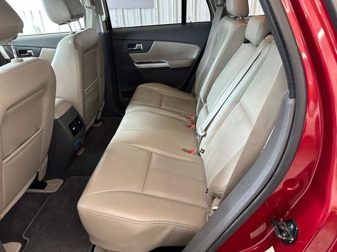 Used 2014 Ford Edge Limited w/ Equipment Group 301A FWD image 13