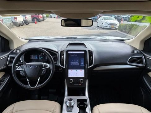 Certified 2024 Ford Edge SEL w/ Convenience Package AWD/4WD image 13