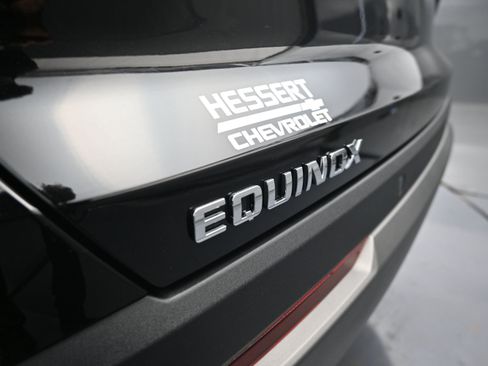 New 2026 Chevrolet Equinox LT w/ Convenience Package II FWD image 30