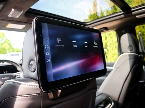 Used 2026 Cadillac Escalade V image 29