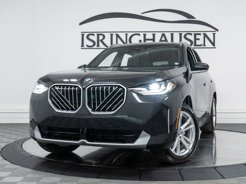 Used 2025 BMW X3 xDrive30i w/ Premium Package image 26