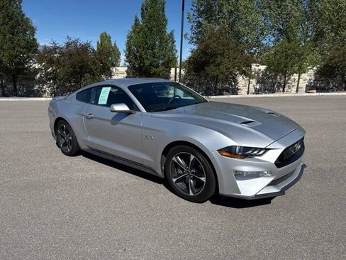 Used 2019 Ford Mustang GT w/ Equipment Group 301A RWD image 10