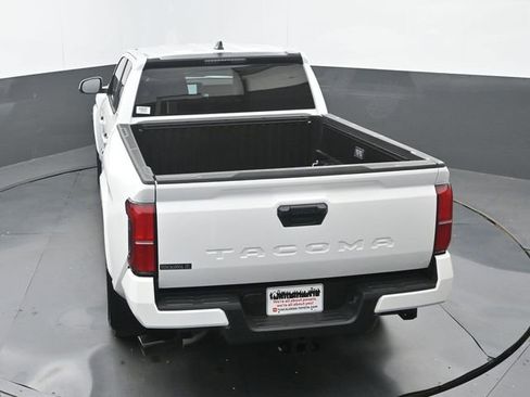 Used 2025 Toyota Tacoma SR5 RWD image 28