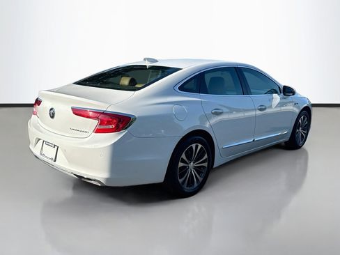 Used 2018 Buick LaCrosse Essence FWD image 7