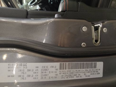 Used 2020 Jeep Compass Trailhawk AWD/4WD image 33