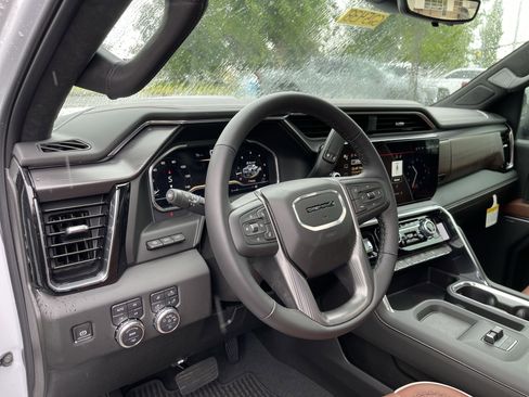 New 2025 GMC Sierra 2500 Denali Ultimate w/ Max Trailering Package image 46