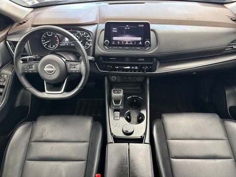 Used 2023 Nissan Rogue SV w/ SV Premium Package AWD/4WD image 12