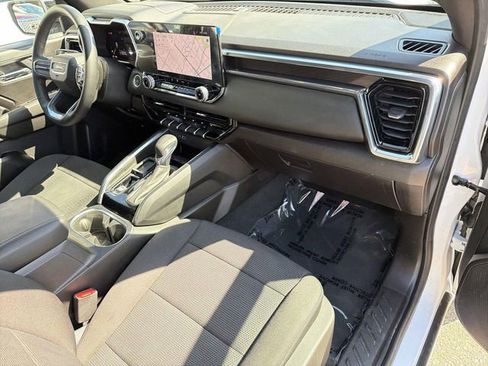 Used 2025 GMC Canyon Elevation RWD image 28