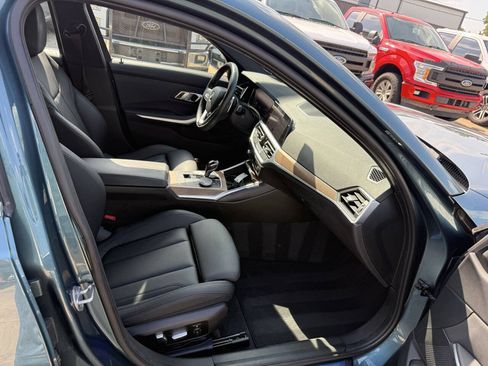 Used 2020 BMW 330i Sedan w/ Premium Package RWD image 10