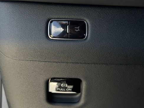Used 2025 Lincoln Navigator Reserve AWD/4WD image 20