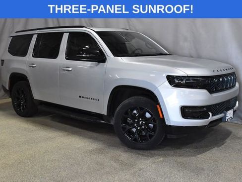 Used 2024 Jeep Wagoneer Series II image 3