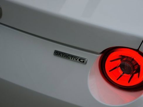 Used 2024 MAZDA MX-5 Miata Grand Touring w/ Weather Package image 11