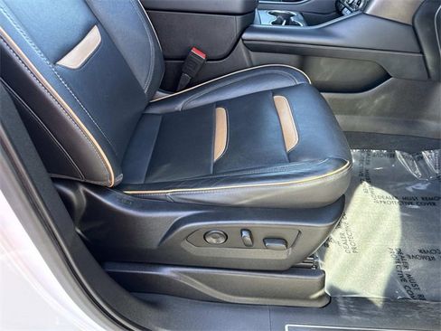 Used 2021 GMC Yukon XL AT4 w/ Rear Media and Nav Package image 15