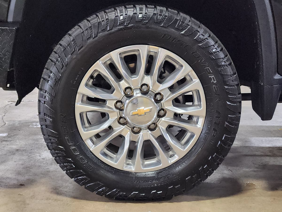 Used 2022 Chevrolet Silverado 2500 High Country AWD/4WD image 25