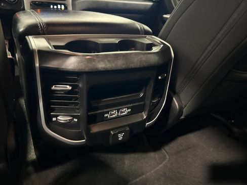 Used 2022 RAM 1500 Big Horn AWD/4WD image 29