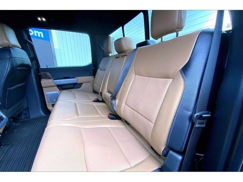 Used 2024 Ford F350 Lariat w/ Sport Appearance Package image 27