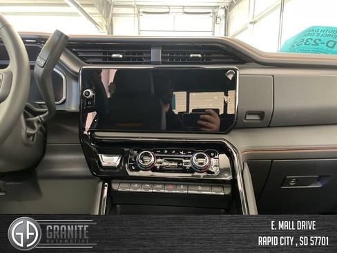 New 2026 GMC Sierra 2500 AT4 w/ AT4 Premium Plus Package AWD/4WD image 27