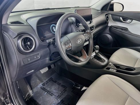 Used 2023 Hyundai Kona Limited w/ Cargo Package AWD/4WD image 9