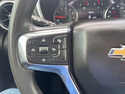 Used 2025 Chevrolet Blazer LT AWD/4WD image 17