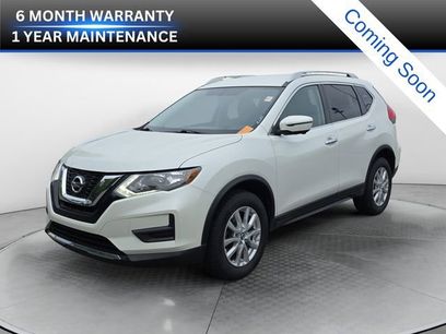 Used 2017 Nissan Rogue SV w/ SV Premium Package