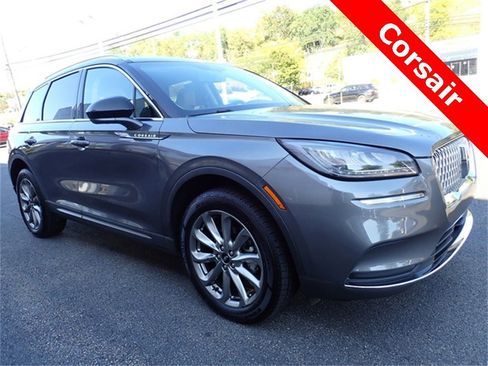 Used 2021 Lincoln Corsair AWD w/ Premium Package image 9