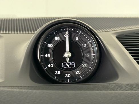 Certified 2025 Porsche Cayenne image 31