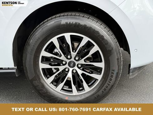 Used 2025 Ford Expedition Platinum AWD/4WD image 12