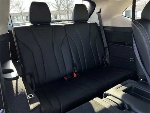 Certified 2024 Acura MDX SH-AWD w/ Technology Package image 34