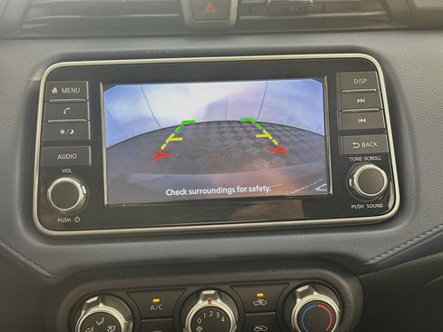 Used 2025 Nissan Versa SV FWD image 22