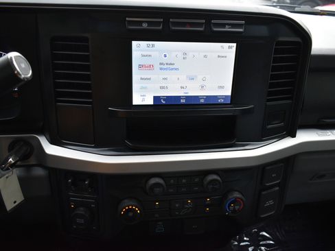 Used 2024 Ford F350 XLT AWD/4WD image 24