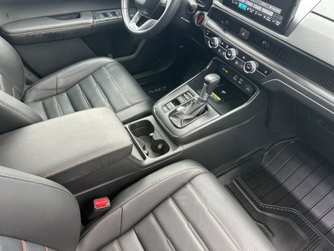 Used 2025 Honda CR-V Sport-L image 15