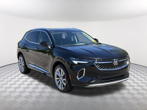 Used 2023 Buick Envision Avenir FWD image 3
