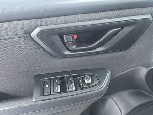 Used 2025 Subaru Forester Premium image 20