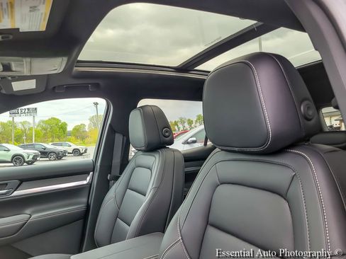 New 2026 GMC Terrain Elevation AWD/4WD image 9