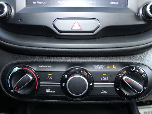 Used 2020 Kia Soul X-Line image 25