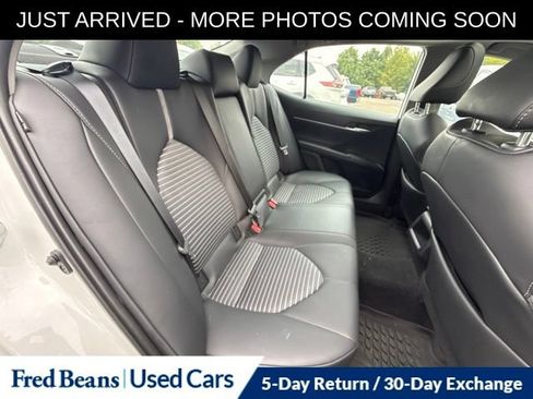 Used 2024 Toyota Camry SE w/ Cold Weather Package FWD image 12