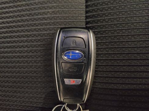 Used 2023 Subaru Legacy Premium AWD/4WD image 32