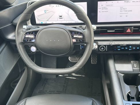 Used 2023 Hyundai Ioniq 6 Limited RWD image 14